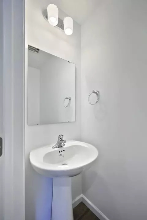 Bath - By Appointment Only, Codorus, PA 17362 photo 5 of 14