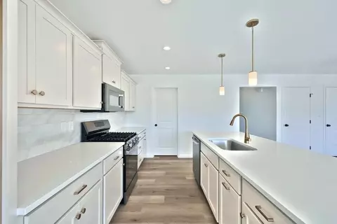 Kitchen - By Appointment Only, Codorus, PA 17362 photo 4 of 12