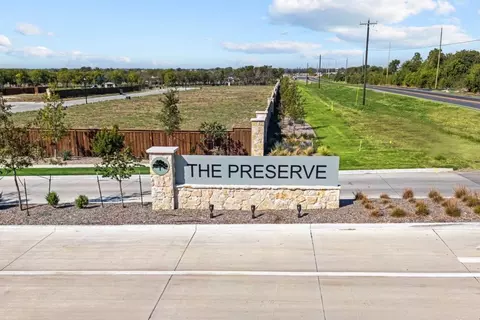 View/Area - 158 Hudson Ln, Justin, TX 76247 photo 1 of 8