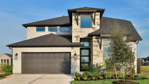 1635 Shadow Bank Dr, Richmond, TX 77469