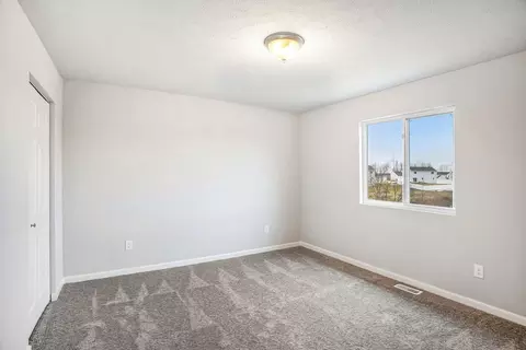 Bedroom - 1124 Mechanic St, Big Rapids, MI 49307 photo 3 of 11