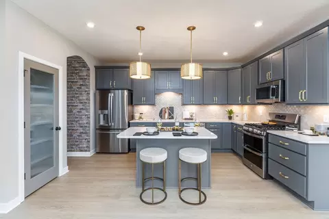 Kitchen - 3801 Circollo Dr, Covington, KY 41017 photo 2 of 10