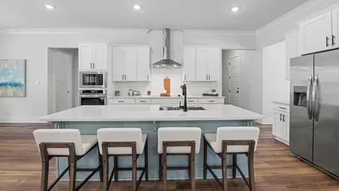 Kitchen - Mcfarland Road, Mobile, AL 36582 photo 4 of 6