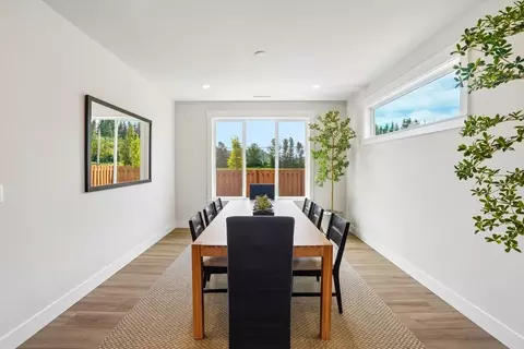 Dining - 596 Thompson Dr, Enumclaw, WA 98022 photo 1 of 1