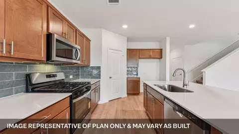 Kitchen - 2313 Bronc Buster Way, Leander, TX 78641 photo 2 of 10