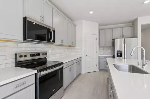 2327 Admiral Ct, Brentwood, CA 94513