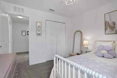 Bedroom - 14184 Epply Dr, Jacksonville, FL 32218 photo 7 of 7