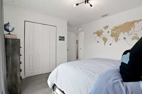 Bedroom - 14184 Epply Dr, Jacksonville, FL 32218 photo 5 of 7