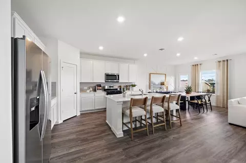 11414 Youngquist Dr, Mont Belvieu, TX 77535