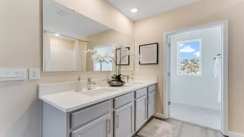 Bath - 3928 Magenta Pl, Saint Cloud, FL 34772 photo 1 of 3