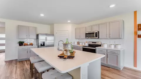 Kitchen - 3928 Magenta Pl, Saint Cloud, FL 34772 photo 2 of 7
