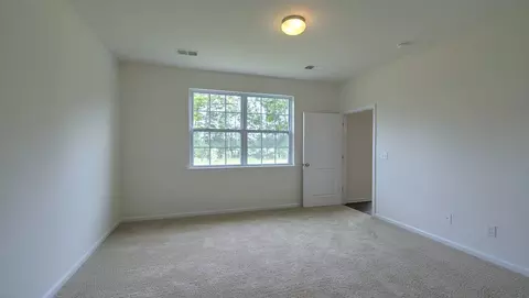 Bedroom - 28 Wheatfield Rd, Fletcher, NC 28732 photo 3 of 9