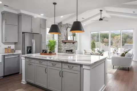 Kitchen - Fox Gap Ln, Hixson, TN 37343 photo 1 of 4