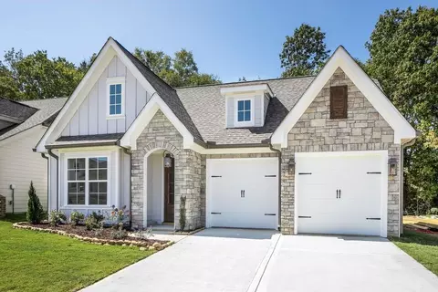 Exterior - Fox Gap Ln, Hixson, TN 37343 photo 3 of 15