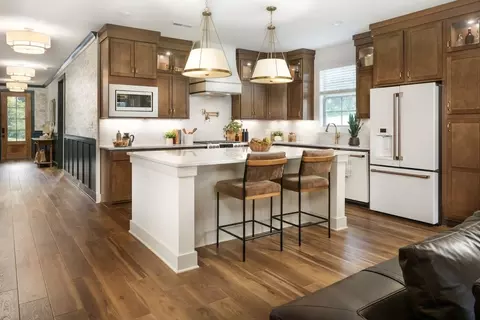 Kitchen - Fox Gap Ln, Hixson, TN 37343 photo 2 of 4