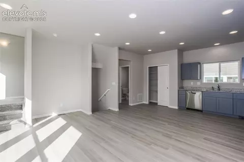 2135 Outfitters Grv, Colorado Springs, CO 80910