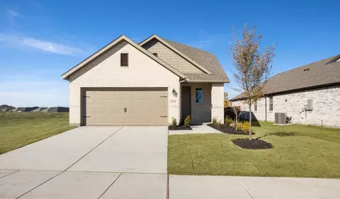 1111 Butterfly Dale Dr, Lavon, TX 75166