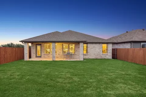 Other - 408 Comanche Dr, Cleburne, TX 76033 photo 9 of 11