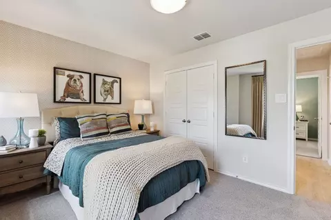 Bedroom - 408 Comanche Dr, Cleburne, TX 76033 photo 5 of 8