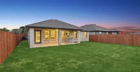 Exterior - 408 Comanche Dr, Cleburne, TX 76033 photo 8 of 8