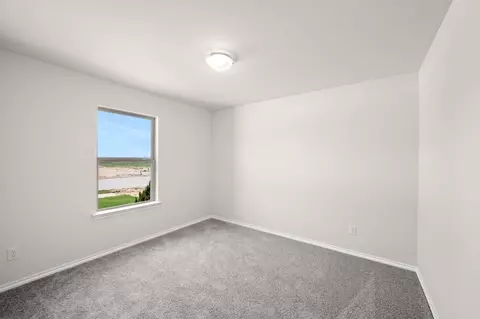 Bedroom - 408 Comanche Dr, Cleburne, TX 76033 photo 3 of 8