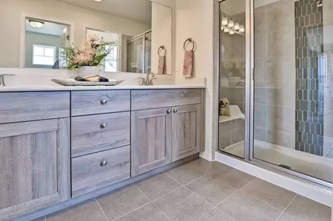 Bath - 8190 Lemon Grass Rd, Peyton, CO 80831 photo 3 of 6