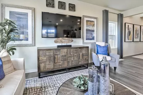 Living - 8190 Lemon Grass Rd, Peyton, CO 80831 photo 3 of 3