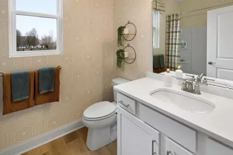Bath - 4303 Preston Pl, Batavia, OH 45103 photo 3 of 4