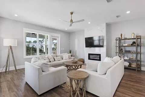 25 E Queen Palm Dr, Inlet Beach, FL 32461