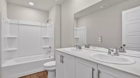 Bath - 128 Pinehurst Dr, Boyd, TX 76023 photo 2 of 2