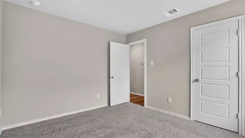 Bedroom - 128 Pinehurst Dr, Boyd, TX 76023 photo 7 of 9