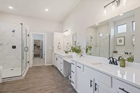Bath - 25490 84th St, Lenexa, KS 66227 photo 3 of 3