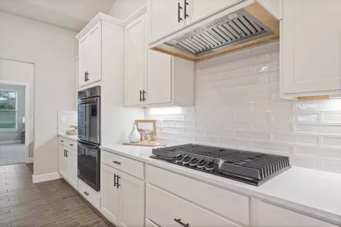 Kitchen - 25490 84th St, Lenexa, KS 66227 photo 1 of 3