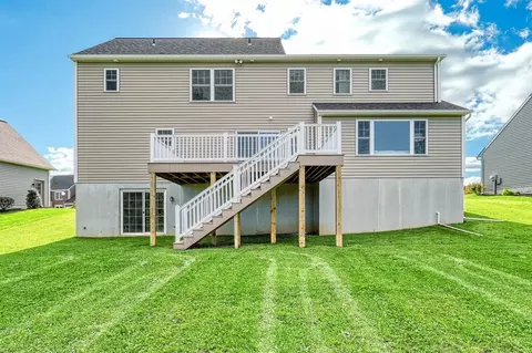 Exterior - 333 Amber Dr, Lititz, PA 17543 photo 13 of 18