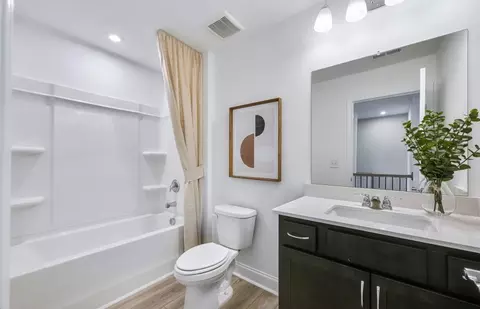Bath - 2311 Harbins Rd, Dacula, GA 30019 photo 3 of 3