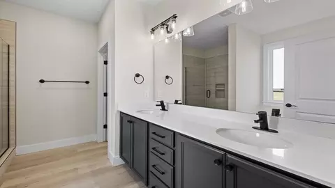 Bath - 124 Waltzing Vine Ln, Williamston, SC 29697 photo 3 of 5