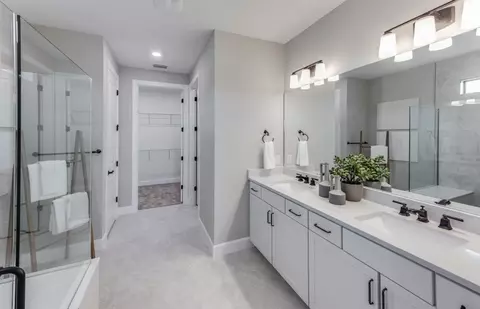 Bath - 42497 Cascade Dr, Punta Gorda, FL 33982 photo 2 of 4