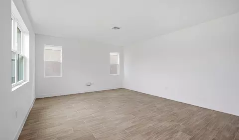 Living - 14522 Banks Ct, Parrish, FL 34219 photo 4 of 5