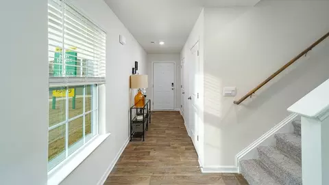 Entry Way - 4697 Fanning Rd, Hickory, NC 28602 photo 1 of 3