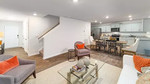 Entry Way - 4697 Fanning Rd, Hickory, NC 28602 photo 2 of 3