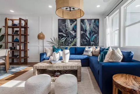 Living - 4520 W El Segundo Blvd, Hawthorne, CA 90250 photo 1 of 2
