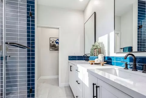 Bath - 4520 W El Segundo Blvd, Hawthorne, CA 90250 photo 1 of 1