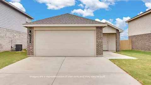 227 15th St, Wolfforth, TX 79382