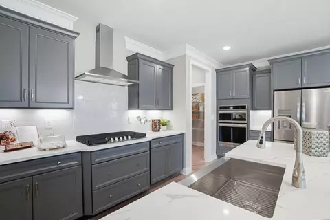 Kitchen - 1229 Carrington Dr, Stanley, NC 28164 photo 6 of 16