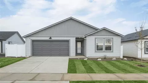1118 E L St, Deer Park, WA 99006