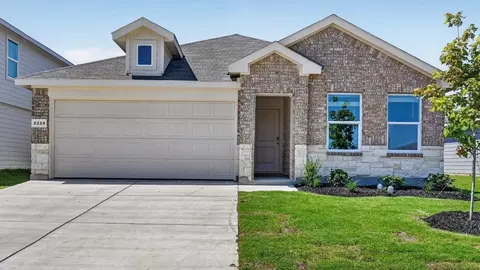 10844 Pleasant Creek Dr, Crowley, TX 76036