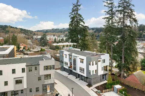View/Area - 18805 99th Ct NE UNIT C, Bothell, WA 98011 photo 3 of 6