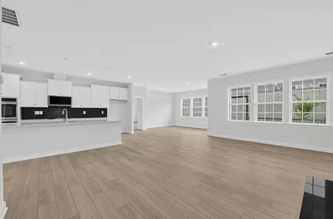 Living - 5343 Redbud Rd, Lancaster, SC 29720 photo 2 of 4