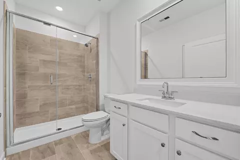 Bath - 5343 Redbud Rd, Lancaster, SC 29720 photo 2 of 6