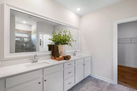 Bath - 5343 Redbud Rd, Lancaster, SC 29720 photo 5 of 7